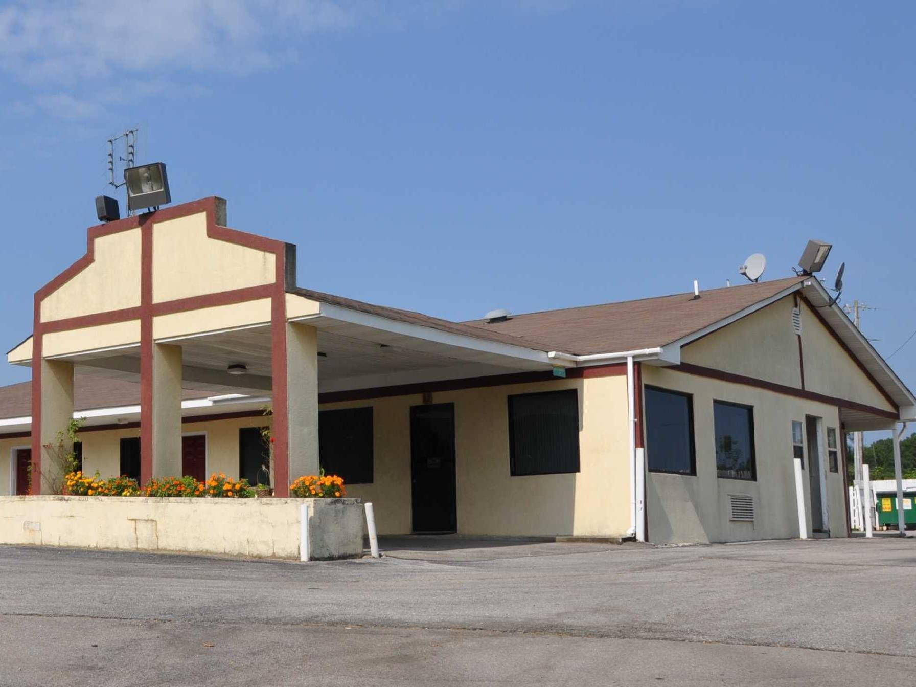 Budget Inn Elkmont Exteriör bild