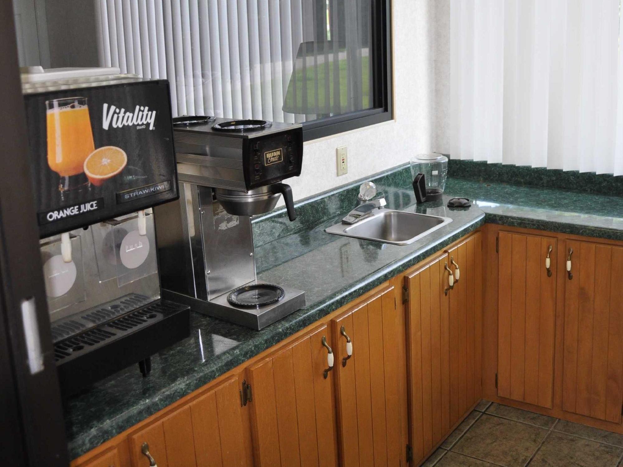 Budget Inn Elkmont Exteriör bild